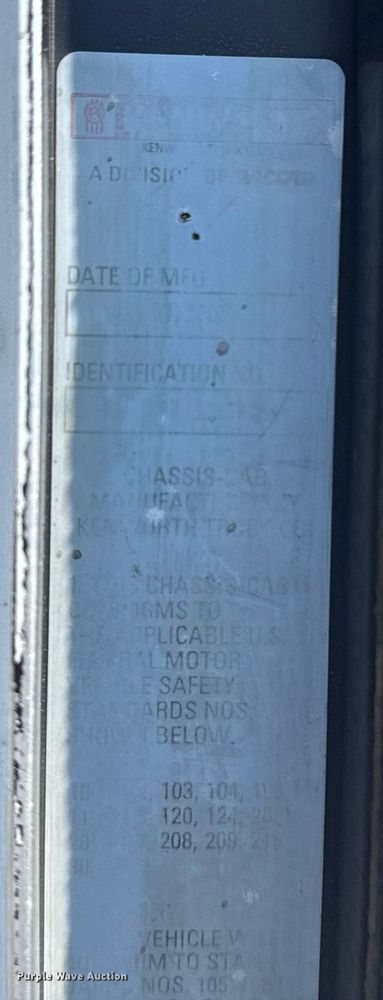 image for item EG5836 2006 Kenworth T800 vacuum truck