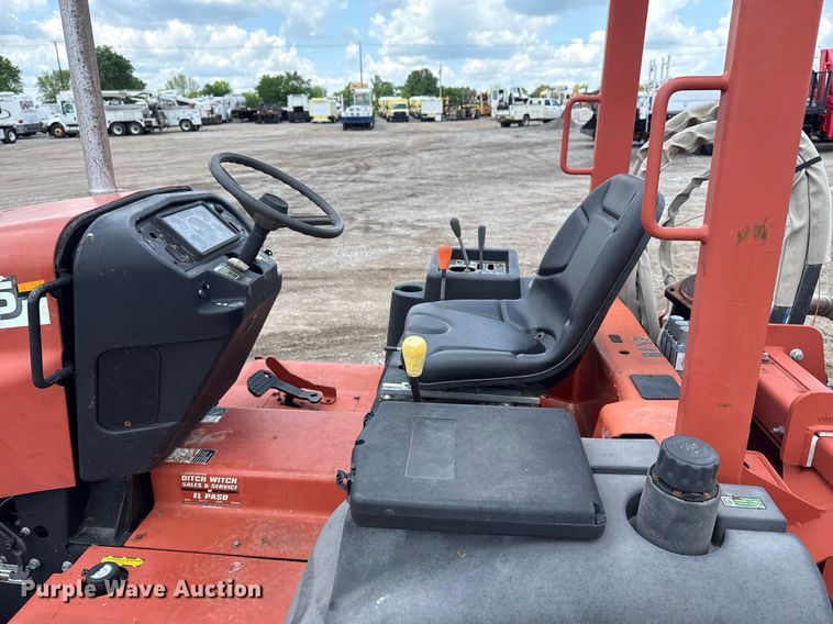 image for item EG5843 2007 Ditch Witch RT55 rock saw