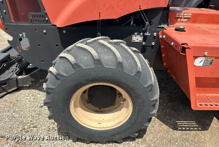 image for item EG5843 2007 Ditch Witch RT55 rock saw