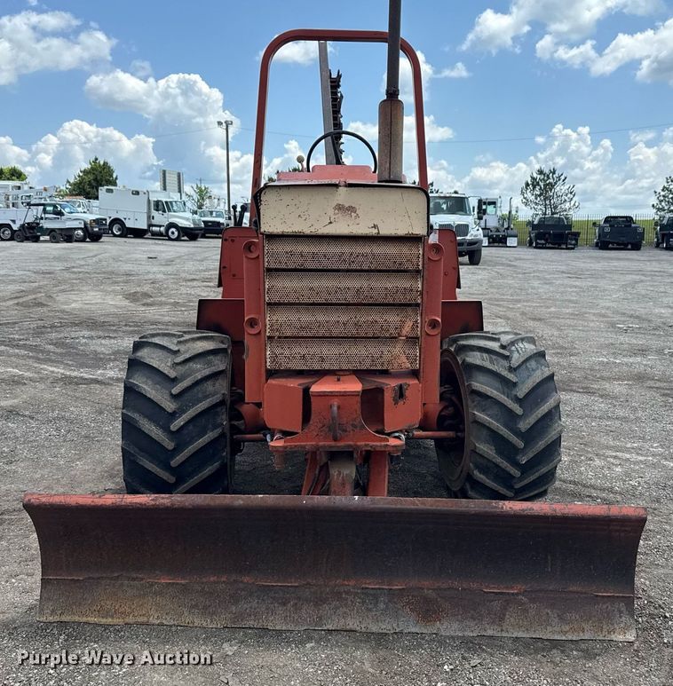 image for item EG5844 1991 Ditch Witch 5110 trencher