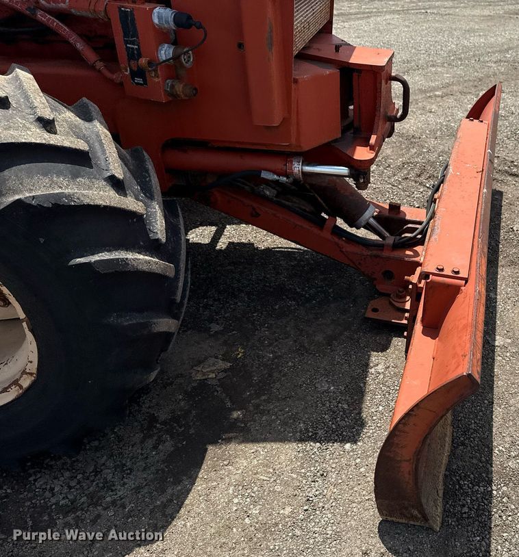 image for item EG5844 1991 Ditch Witch 5110 trencher