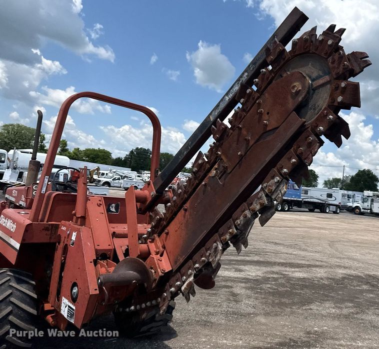 image for item EG5844 1991 Ditch Witch 5110 trencher