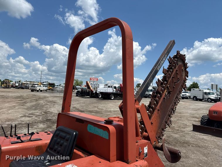 image for item EG5844 1991 Ditch Witch 5110 trencher