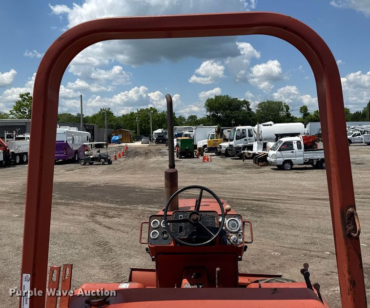 image for item EG5844 1991 Ditch Witch 5110 trencher