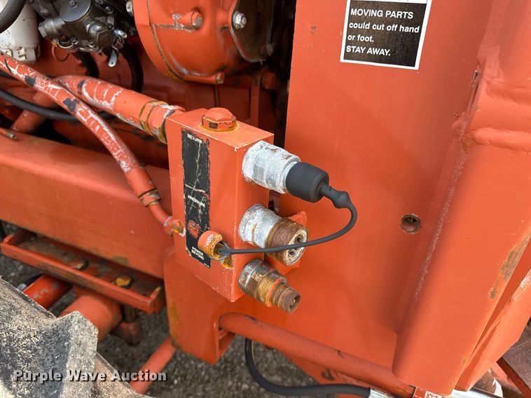 image for item EG5844 1991 Ditch Witch 5110 trencher