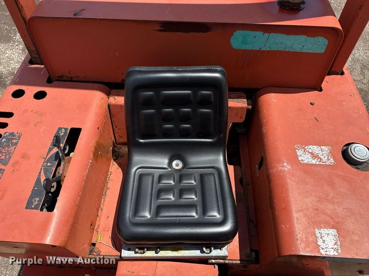 image for item EG5844 1991 Ditch Witch 5110 trencher