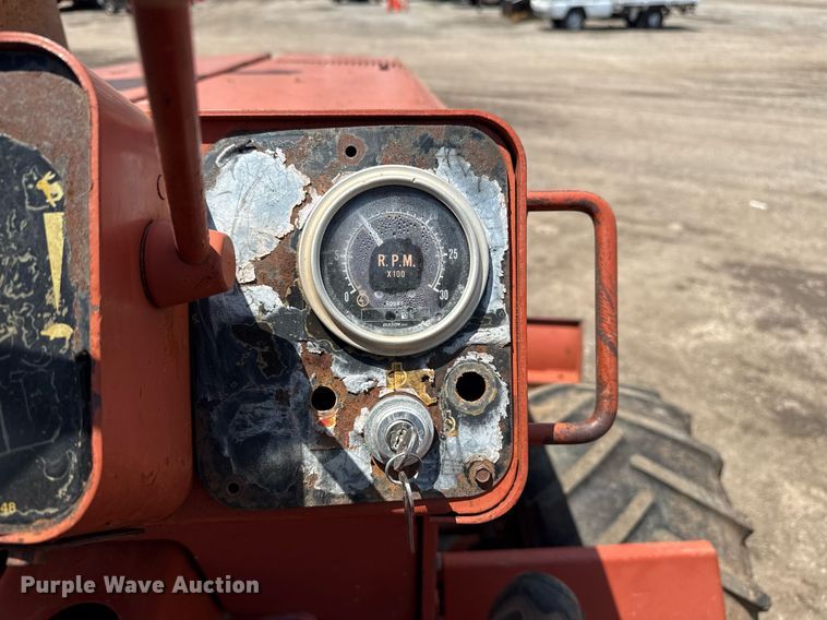 image for item EG5844 1991 Ditch Witch 5110 trencher