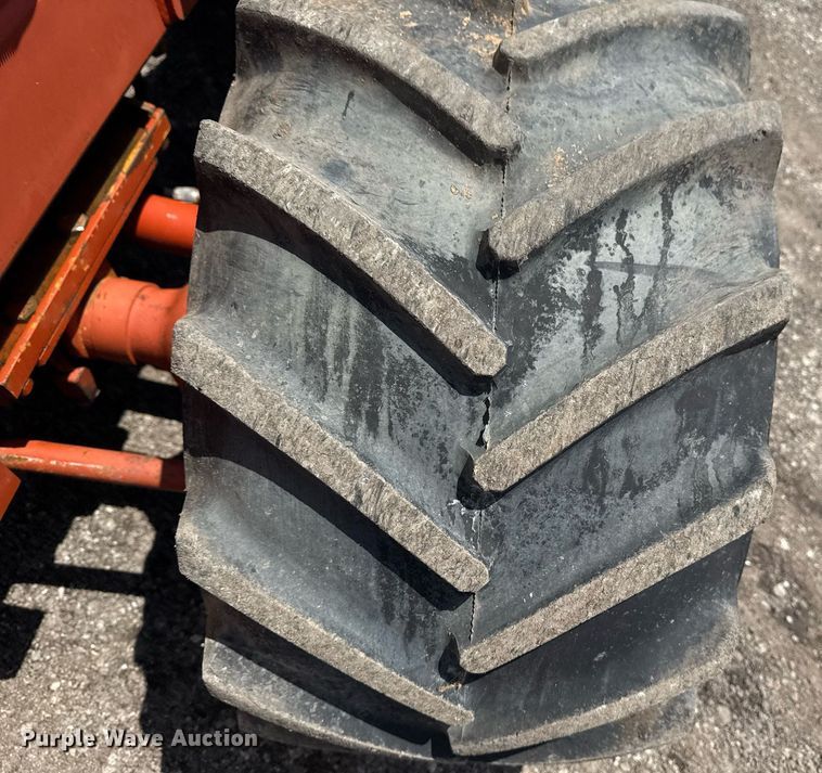 image for item EG5844 1991 Ditch Witch 5110 trencher