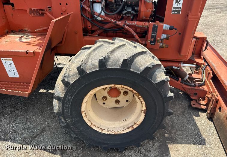 image for item EG5844 1991 Ditch Witch 5110 trencher