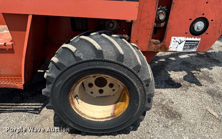 image for item EG5844 1991 Ditch Witch 5110 trencher