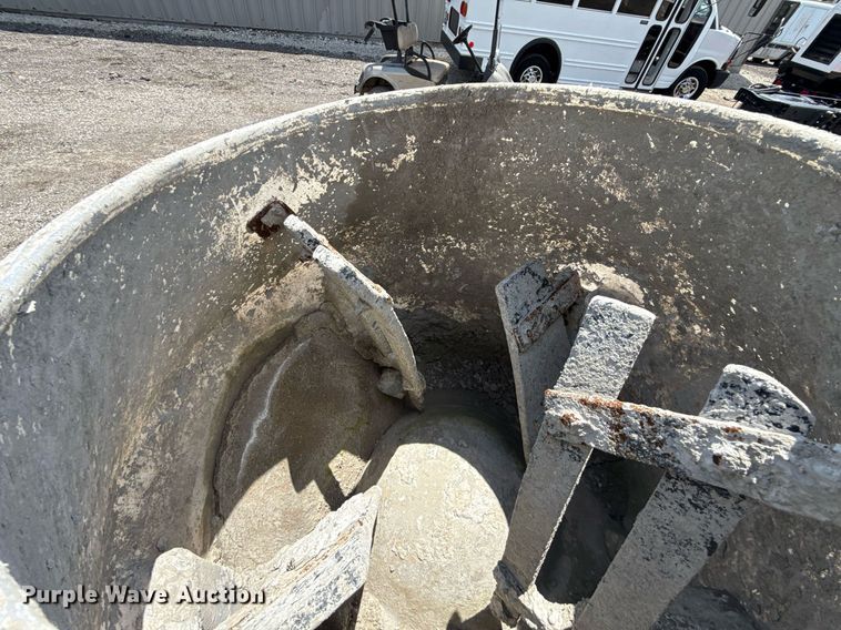 image for item EG5845 Multiquip WC-92 P concrete mixer