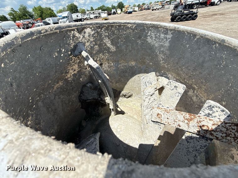 image for item EG5845 Multiquip WC-92 P concrete mixer