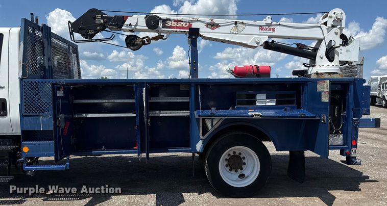 image for item EG5847 2010 International 4300 utility / service truck