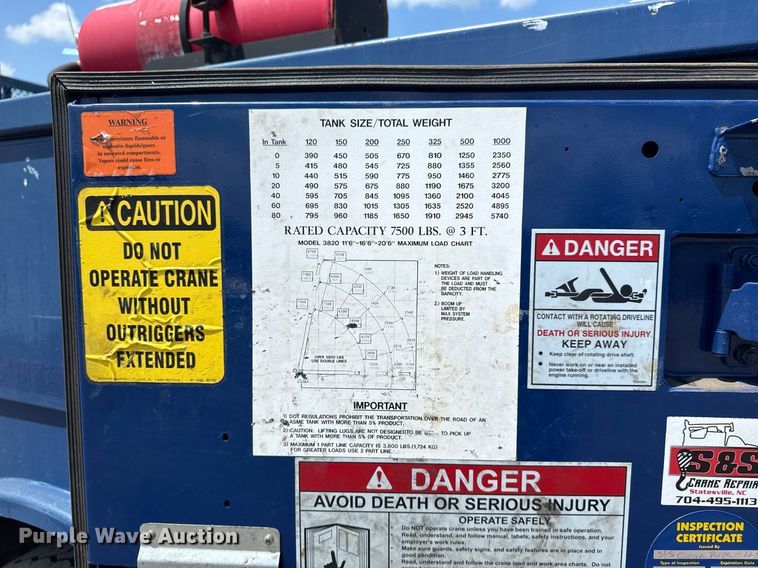 image for item EG5847 2010 International 4300 utility / service truck