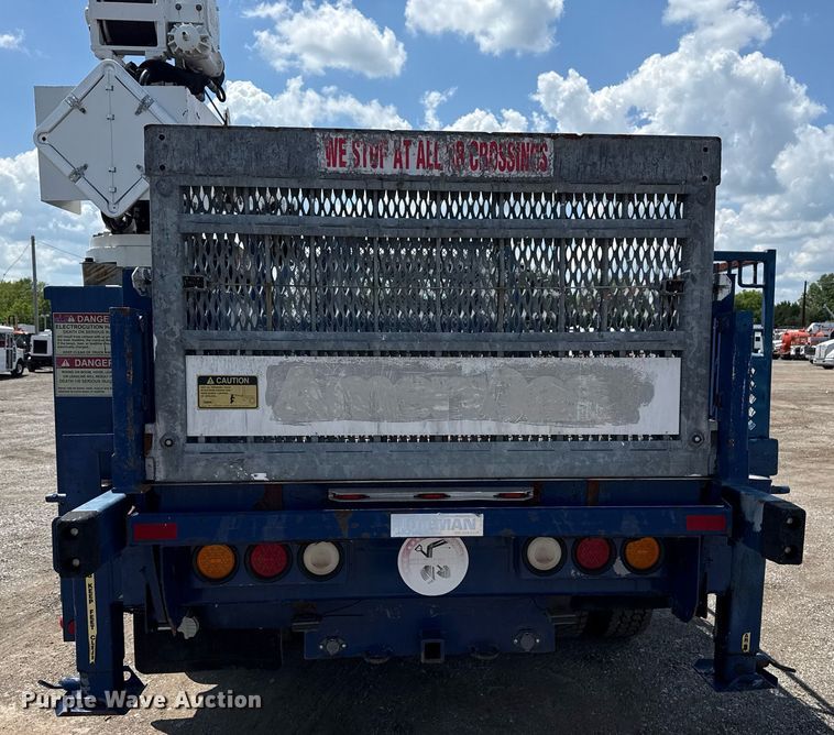 image for item EG5847 2010 International 4300 utility / service truck