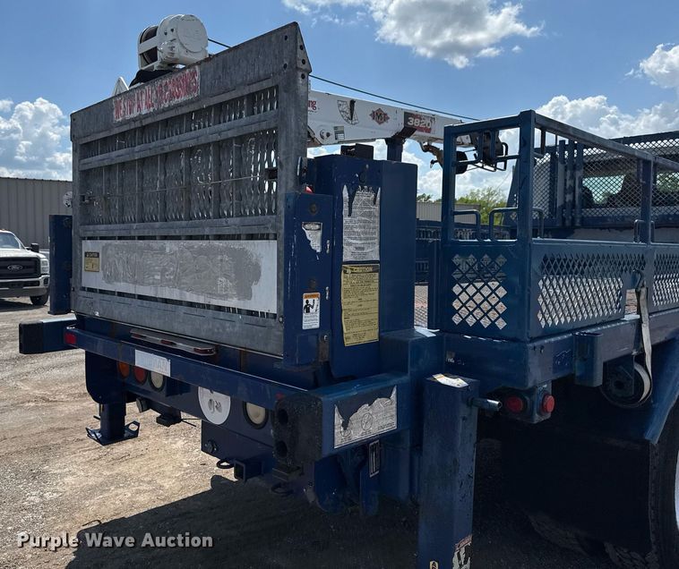 image for item EG5847 2010 International 4300 utility / service truck