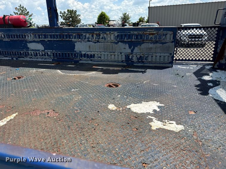 image for item EG5847 2010 International 4300 utility / service truck