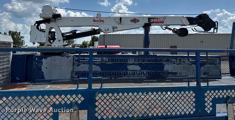 image for item EG5847 2010 International 4300 utility / service truck