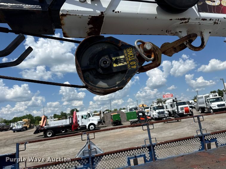 image for item EG5847 2010 International 4300 utility / service truck