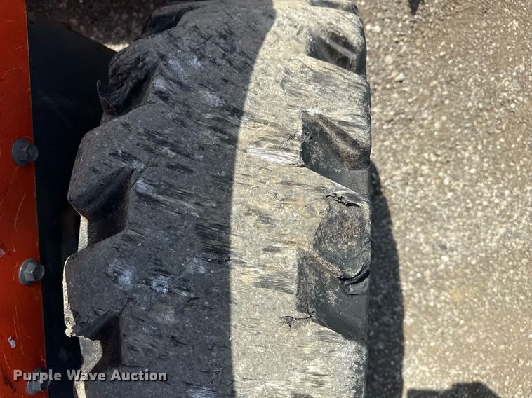 image for item EG5849 2019 Kubota SSV75 skid steer loader