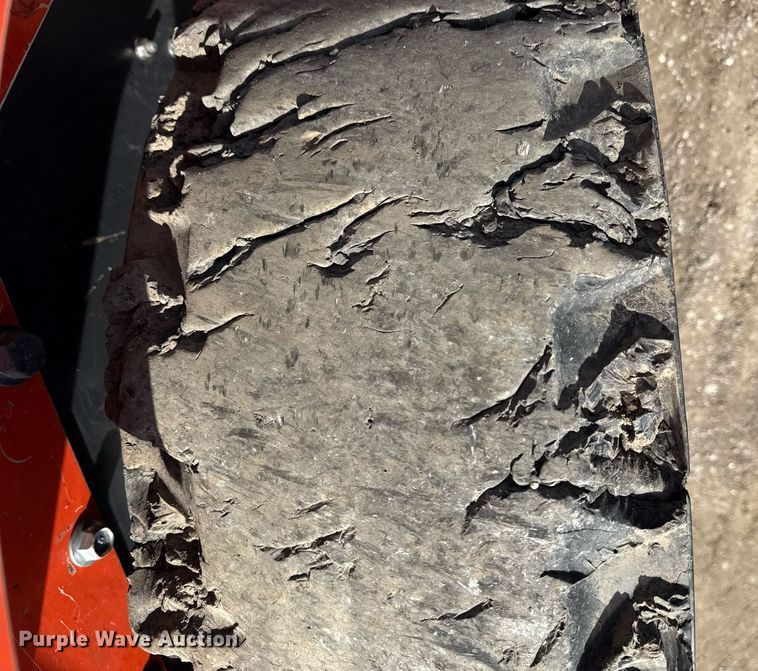 image for item EG5849 2019 Kubota SSV75 skid steer loader