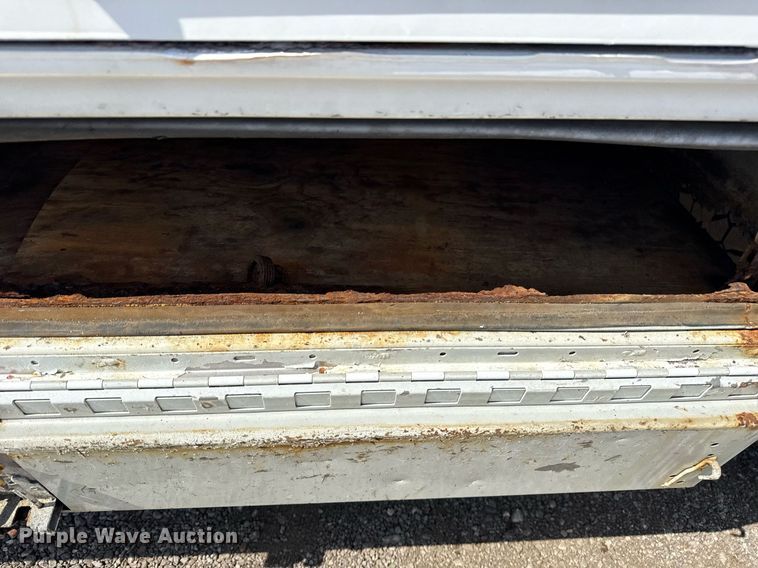 image for item EG5850 2006 International 4300 utility / service truck