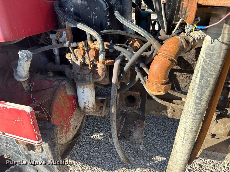 image for item EG6447 1987 Kenworth T660 tank truck