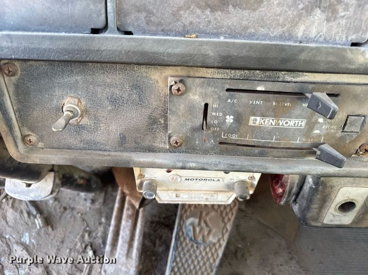 image for item EG6447 1987 Kenworth T660 tank truck