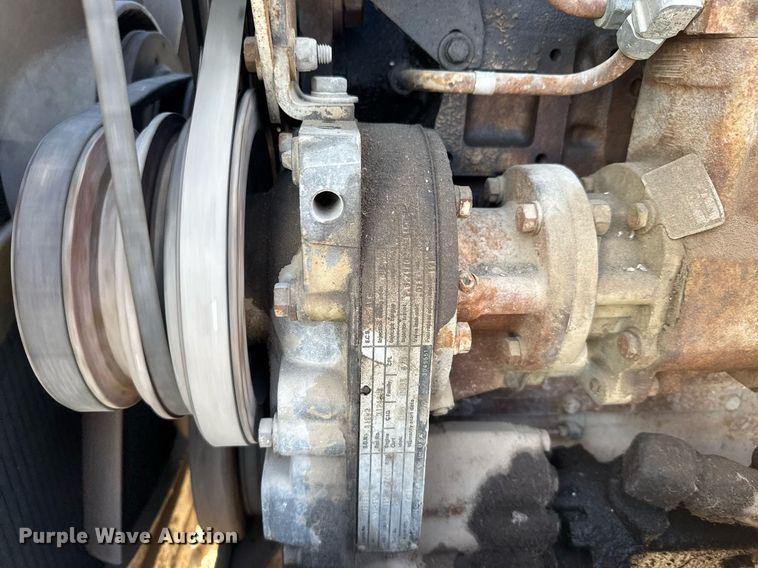 image for item EG6447 1987 Kenworth T660 tank truck