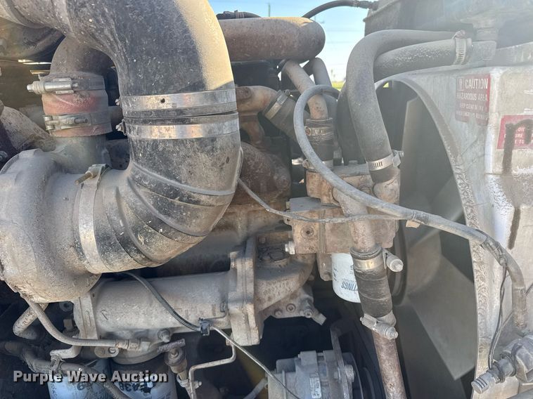 image for item EG6447 1987 Kenworth T660 tank truck