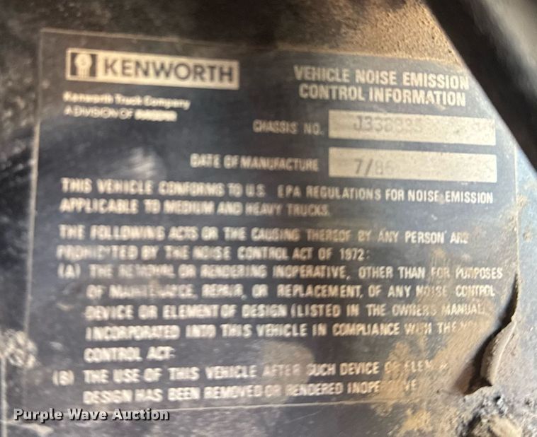 image for item EG6447 1987 Kenworth T660 tank truck