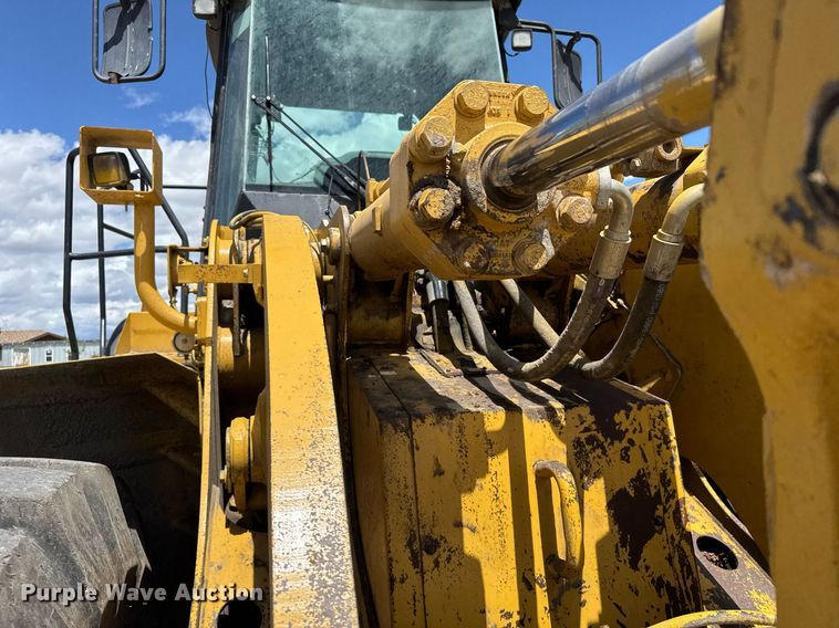 image for item EG6459 2005 Caterpillar 980H wheel loader