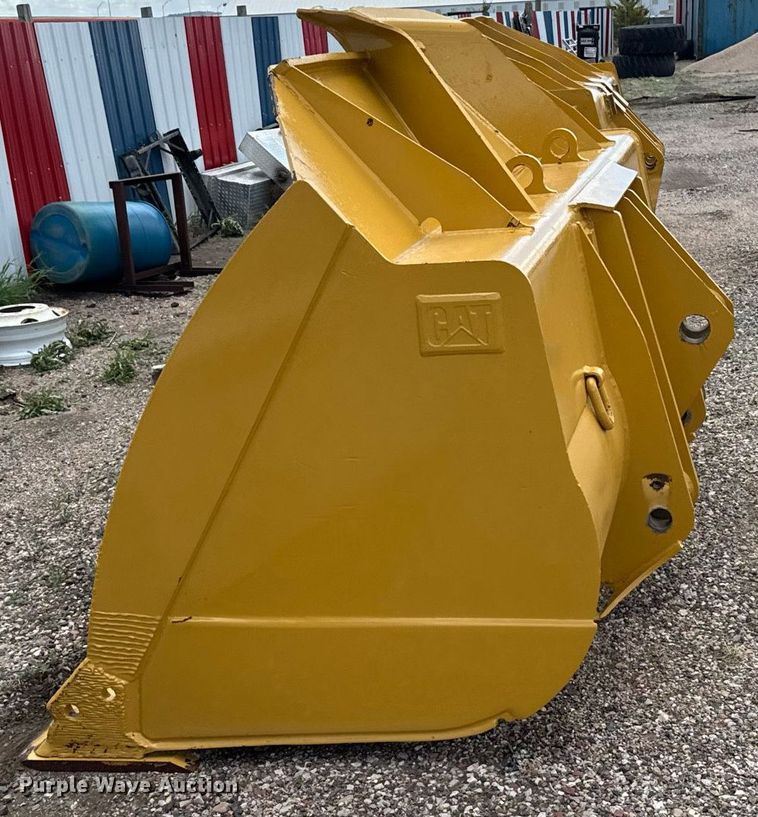 image for item EG6460 Caterpillar 972K  Wheel loader bucket