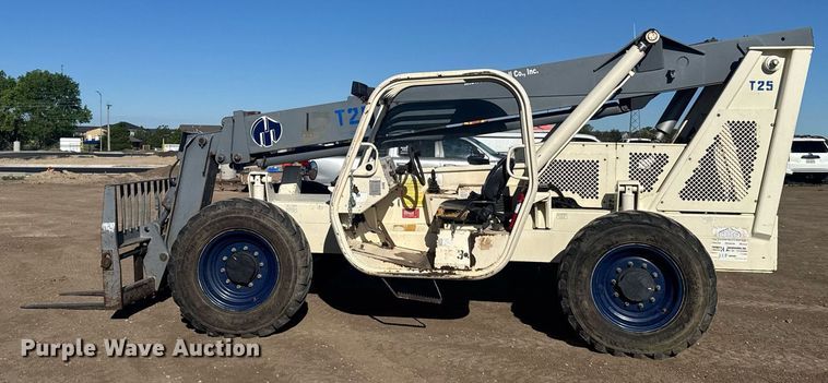 image for item EG6461 Terex TH842C telehandler