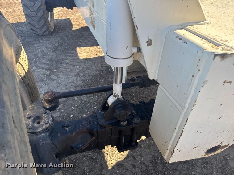 image for item EG6461 Terex TH842C telehandler