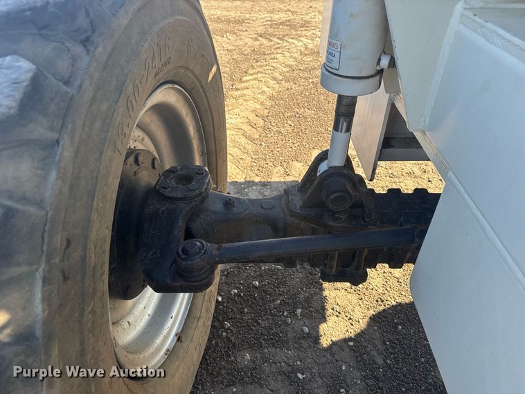 image for item EG6461 Terex TH842C telehandler