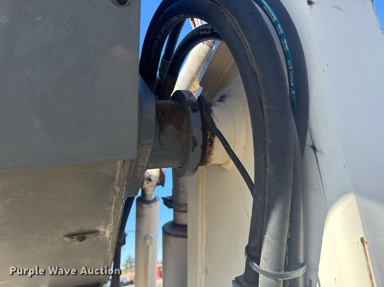 image for item EG6461 Terex TH842C telehandler