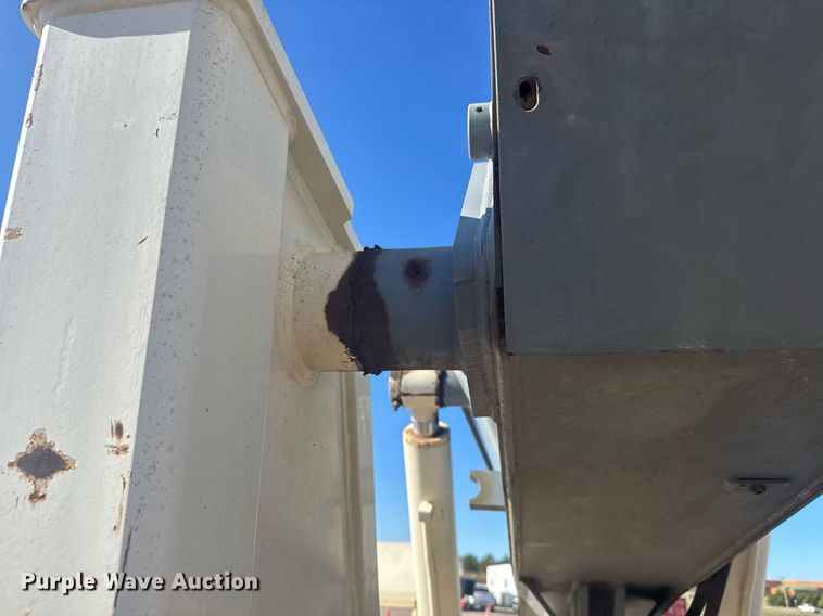 image for item EG6461 Terex TH842C telehandler