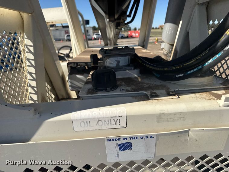 image for item EG6461 Terex TH842C telehandler