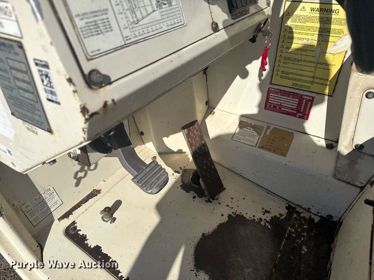 image for item EG6461 Terex TH842C telehandler