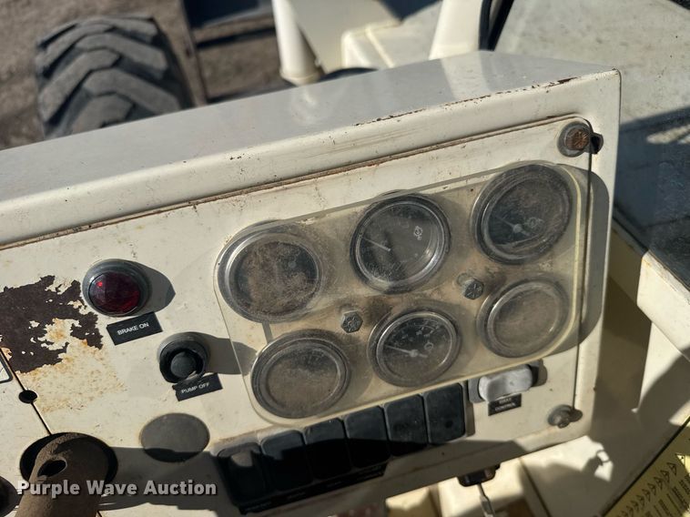 image for item EG6461 Terex TH842C telehandler