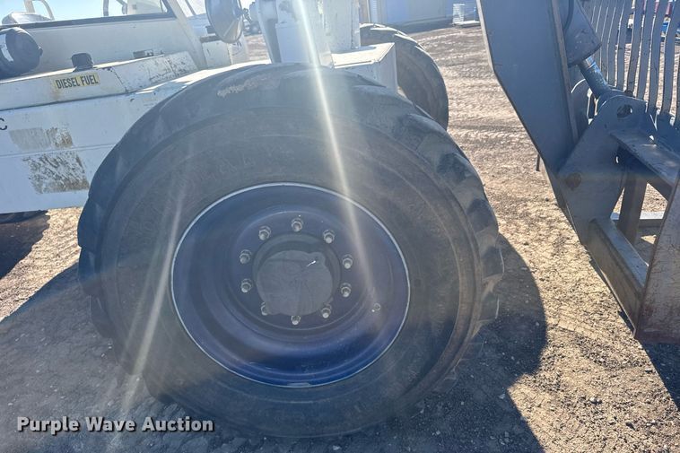 image for item EG6461 Terex TH842C telehandler