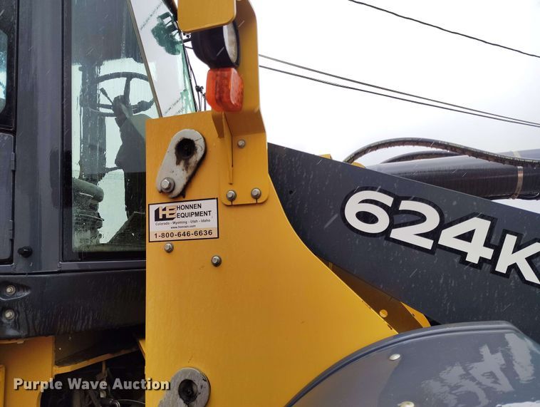 image for item EH0310 2015 John Deere 624K wheel loader