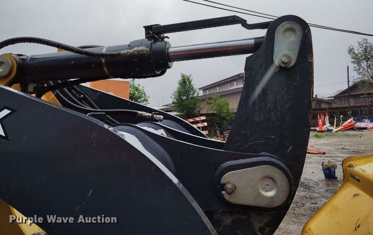 image for item EH0310 2015 John Deere 624K wheel loader