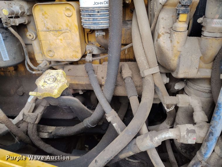 image for item EH0310 2015 John Deere 624K wheel loader