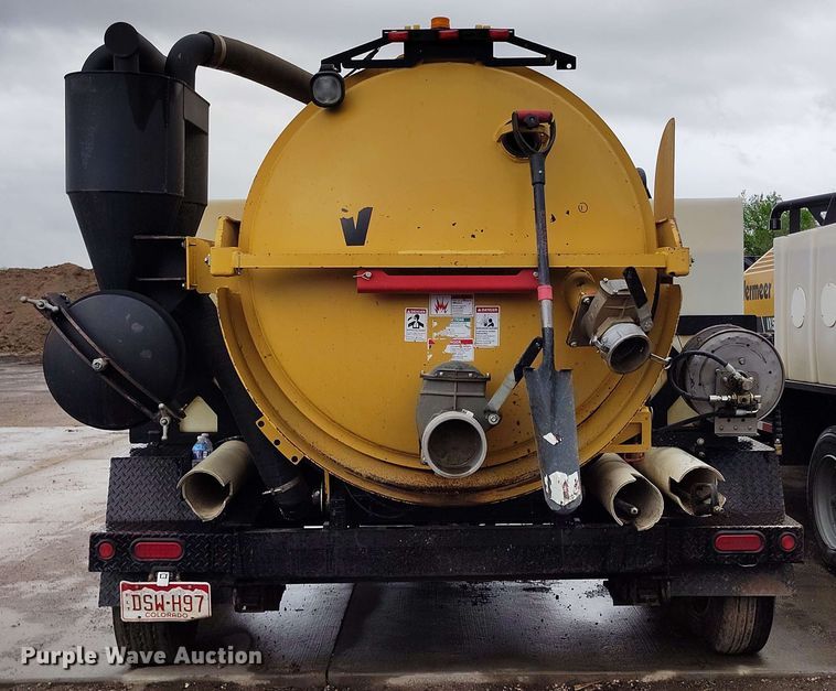 image for item EH0312 2022 Vermeer VX75-800 vacuum excavator