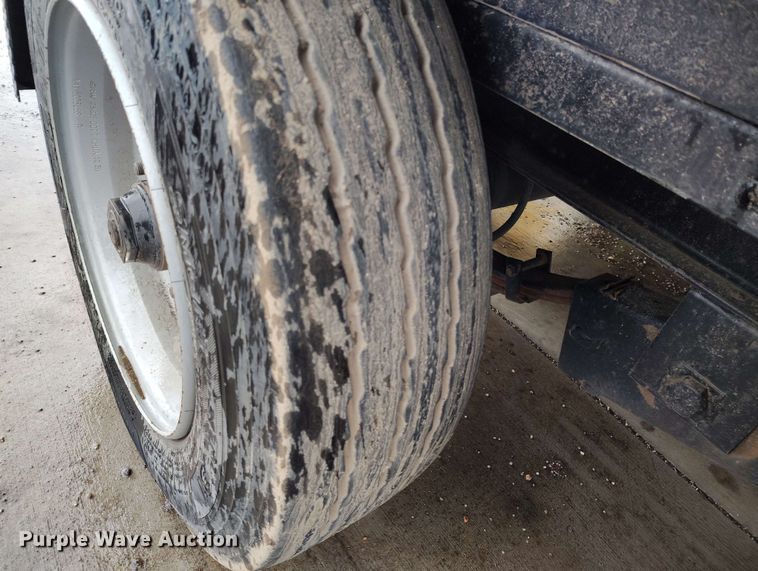 image for item EH0312 2022 Vermeer VX75-800 vacuum excavator