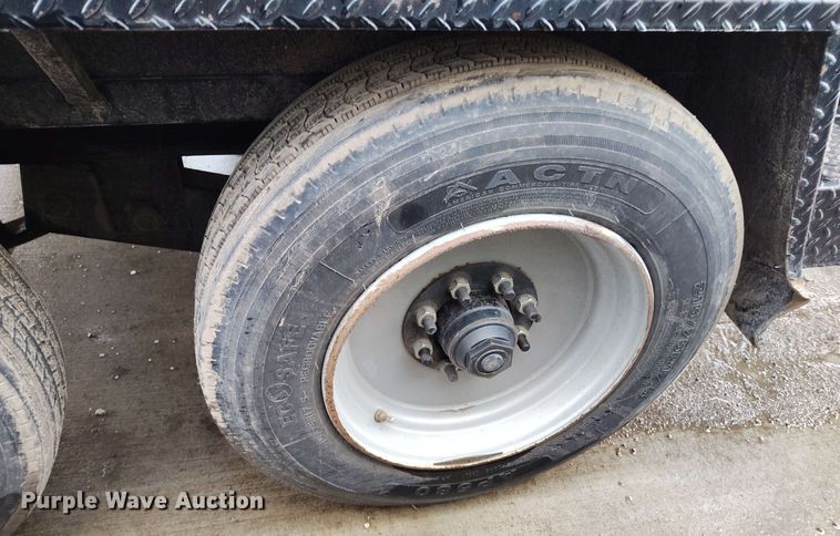 image for item EH0312 2022 Vermeer VX75-800 vacuum excavator