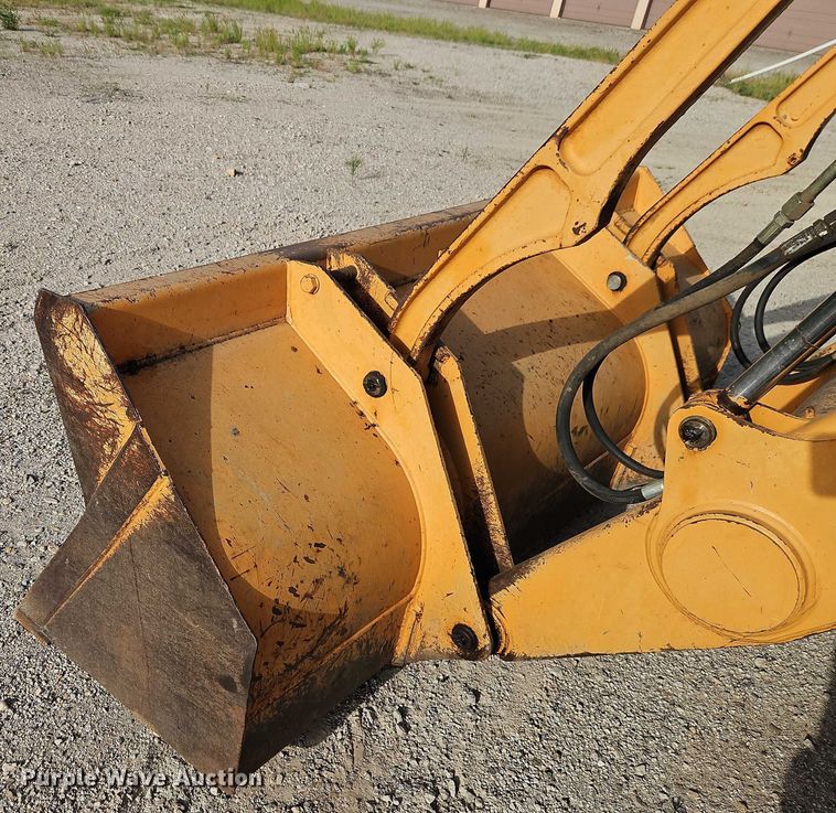 image for item EJ0039 2001 Case 580 Super M backhoe