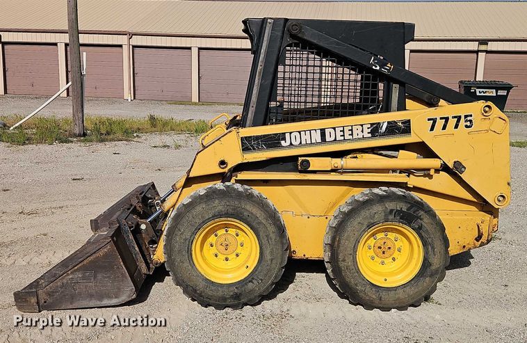 image for item EJ0041 1997 John Deere 7775 skid steer loader